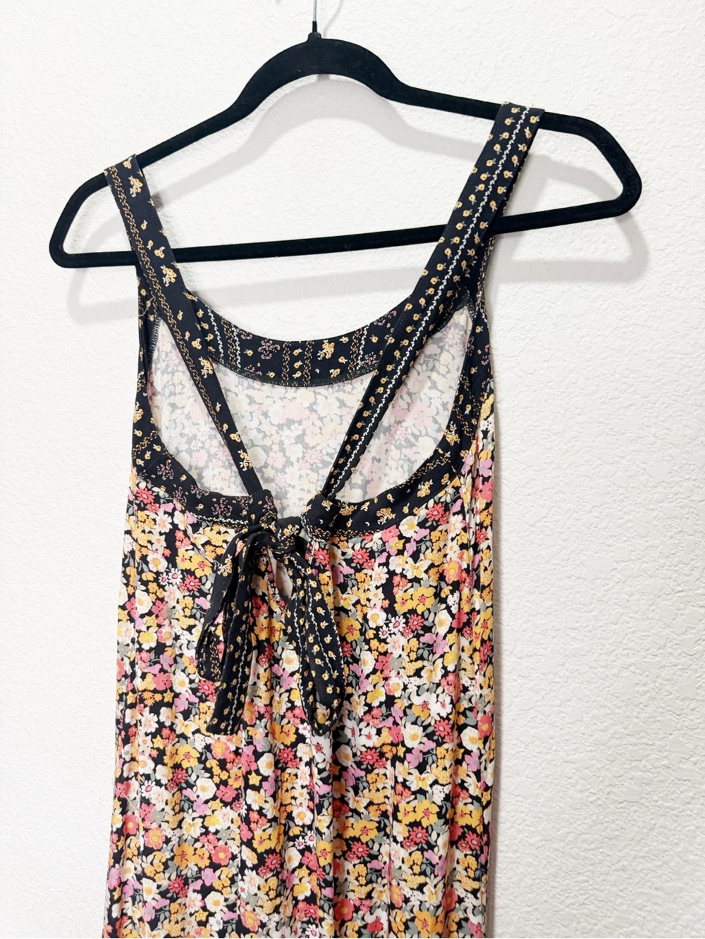 Anthropologie Maaji Alessa Maxi Dress Tassels Slits Floral Tie Back - Picture 7 of 10